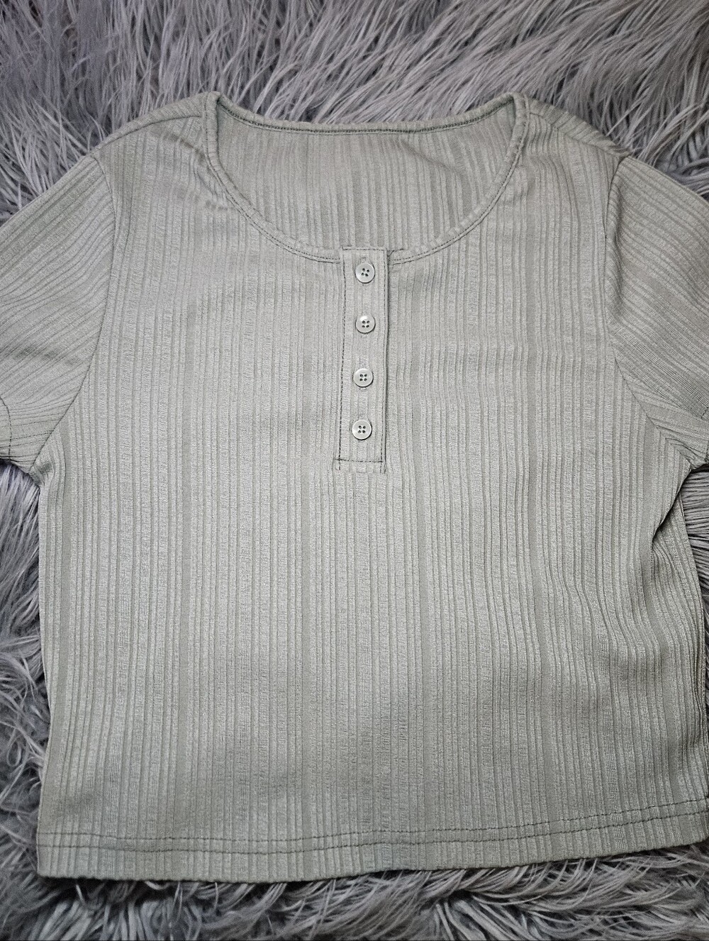 Women's Ribbed Button-Front Tank Top - Light Green - Picture 2 of 2